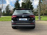 tweedehands VW Tiguan 2.0TSI 4M Highline DSG PANO TREKHAAK GARANTIE!