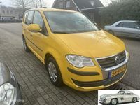 tweedehands VW Touran grijs kenteken 1.9 TDI 300