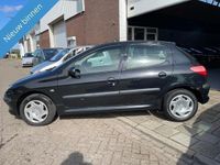 tweedehands Peugeot 206 1.4 Gentry | Elektrische Ramen | Jaar APK