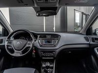Occasion Hyundai i20 84 PK (61 kW) 2015 Zilver Hatchback