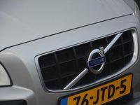 tweedehands Volvo XC70 2.4 D5 Momentum | Navigatie | Leer | Stoelverwarmi