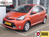 Occasion Toyota Aygo 68 PK (50 kW) 2012 Oranje (metallic) Hatchback