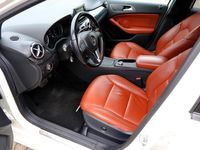 tweedehands Mercedes B180 Ambition Aut. Pano|Leder|Xenon|Navi|LMV