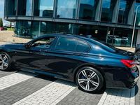 Occasion BMW 750 449 PK (330 kW) 2015 Zwart Sedan