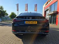 Occasion Lexus ES300H Business Edition 218 PK (160 kW) 2025 Zwart Sedan