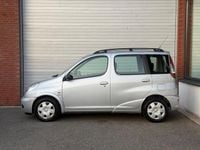Occasion Toyota Yaris Verso Terra 84 PK (61 kW) 2003 Grijs MPV