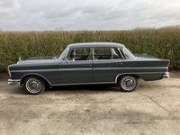 tweedehands Mercedes 220 S b