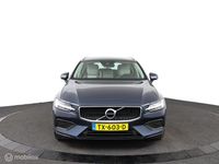 Occasion Volvo V60 Momentum 250 PK (183 kW) 2018 Blauw Stationwagen
