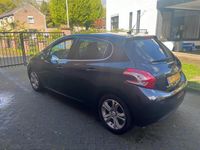 tweedehands Peugeot 208 1.4 VTi Allure Navi Cruise Pdc