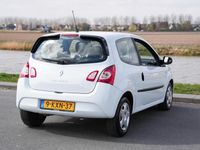 tweedehands Renault Twingo | SERIE LIMITEE PARISIENNE | 1.2 16v 75pk |