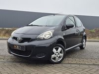 Occasion Toyota Aygo Cool 68 PK (50 kW) 2011 Zwart Hatchback