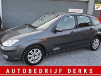 Occasion Ford Focus Futura 101 PK (74 kW) 2004 Grijs Hatchback