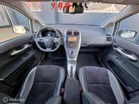 Occasion Toyota Auris Executive 99 PK (72 kW) 2010 Grijs Hatchback