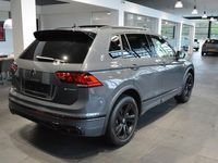 tweedehands VW Tiguan 1.4 TSI eHybrid 2X R-Line Black Style pano trekhaa