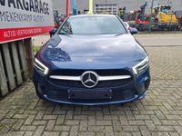 tweedehands Mercedes A250 e Business Solution Limited 18"/Multibeam LED/Dodehoek/Stoelverwarming/PDC v+a/Apple Carplay & Android Auto