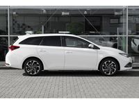 Occasion Toyota Auris 99 PK (72 kW) 2016 Wit Stationwagen