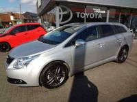 Occasion Toyota Avensis Sol 146 PK (107 kW) 2011 Zilver Stationwagen