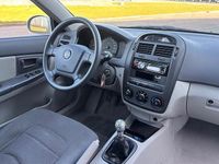 Occasion Kia Cerato LX 105 PK (77 kW) 2005 Grijs Hatchback