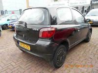 tweedehands Toyota Yaris 1.0 vvt-i apk tot 27-11-2018 beetje werk