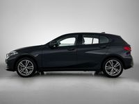 Occasion BMW 118 Basis 136 PK (100 kW) 2024 Zwart Hatchback
