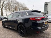 Occasion Renault Mégane GrandTour Signature 131 PK (96 kW) 2018 Zwart Stationwagen