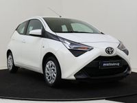 tweedehands Toyota Aygo 1.0 VVT-i x-play 5 deurs | Navigatie | Airco .