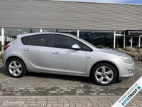 tweedehands Opel Astra 1.4 Turbo Cosmo Navi Trekhaak