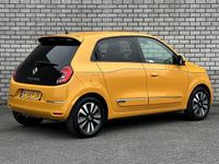 Occasion Renault Twingo Intens 65 PK (47 kW) 2021 Geel Hatchback