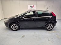 Occasion Fiat Punto 101 PK (74 kW) 2017 Zwart Hatchback