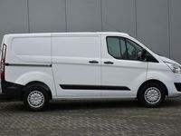 tweedehands Ford Transit Custom 2.2 TDCI L1H1 Airco Cruise Trekhaak 3sits