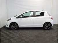 Occasion Toyota Yaris Connect Style 74 PK (54 kW) 2020 Wit Hatchback