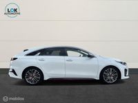 tweedehands Kia ProCeed 1.6 T-GDI GT 204pk JBL Parkeer camera Navigatie