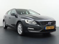 tweedehands Volvo V60 1.6 D2 R-Design Climate Control Navi Parkeersensor