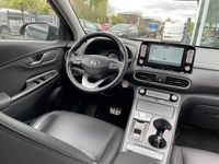 tweedehands Hyundai Kona EV Premium 64kWh | Leer | Navi