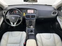 tweedehands Volvo V40 1.6 D2 Summum Voll.Onderhouden Stoelverw. Navi