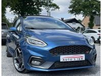 Occasion Ford Fiesta Ultimate 2019 Blauw Hatchback