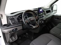 tweedehands Ford Transit 2.0TDCI 130PK L3H2 | Navigatie | Airco | Camera | 3-Persoons | Betimmering