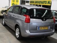 tweedehands Peugeot 5008 1.2 PureTech Style 5p. Airco, Cruise Control, Trekhaak, Stuu