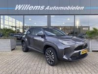 Nieuw Toyota Yaris Cross 2025 Grijs SUV