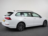 tweedehands VW Golf VIII Variant 1.0 TSI 110pk Life | Navigatie | Climate Control | DAB | Digitale Cockpit | Keyless Start | Lichtmetalen velgen 17" | Parkeer Sensoren | Stoelverwarming