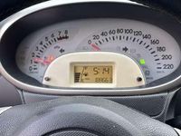 Occasion Daihatsu Sirion 69 PK (50 kW) 2009 Grijs Hatchback