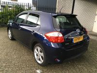 Occasion Toyota Auris Executive 99 PK (72 kW) 2010 Blauw Hatchback