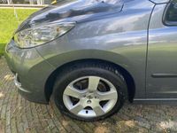 tweedehands Peugeot 207 CC 1.6 VTI SUBLIME