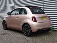 tweedehands Fiat 500e Icon 42 kWh Gave elektrische Fiat 500 Cabrio in een mooie uitvoering !! Wat een leuke kleur!!