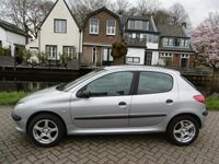 tweedehands Peugeot 206 1.4 XR 5-deurs Zuinig Inruilkoopje Zo meenemen