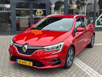 Occasion Renault Mégane GrandTour Intens 140 PK (102 kW) 2021 Rood Stationwagen