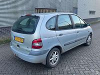 Occasion Renault Scénic 139 PK (102 kW) 2000 Grijs MPV