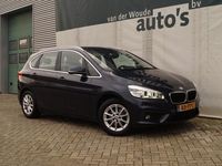 Occasion BMW 216 Executive 156 PK (114 kW) 2016 Blauw, metallic lak MPV