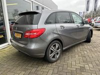 tweedehands Mercedes B180 CDI Ambition 50% deal 6475,- ACTIE Automaat / PDC