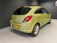 tweedehands Opel Corsa 1.4-16V Cosmo Navi LM Cruise Cont- Pano-dak APK 4-2024